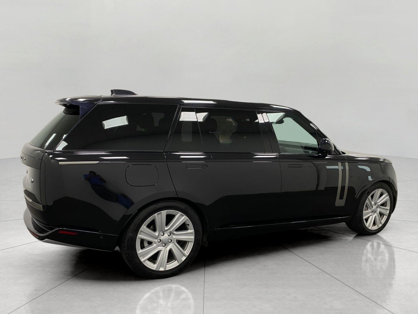 2022 Land Rover Range Rover P400 SE LWB 7 Seat