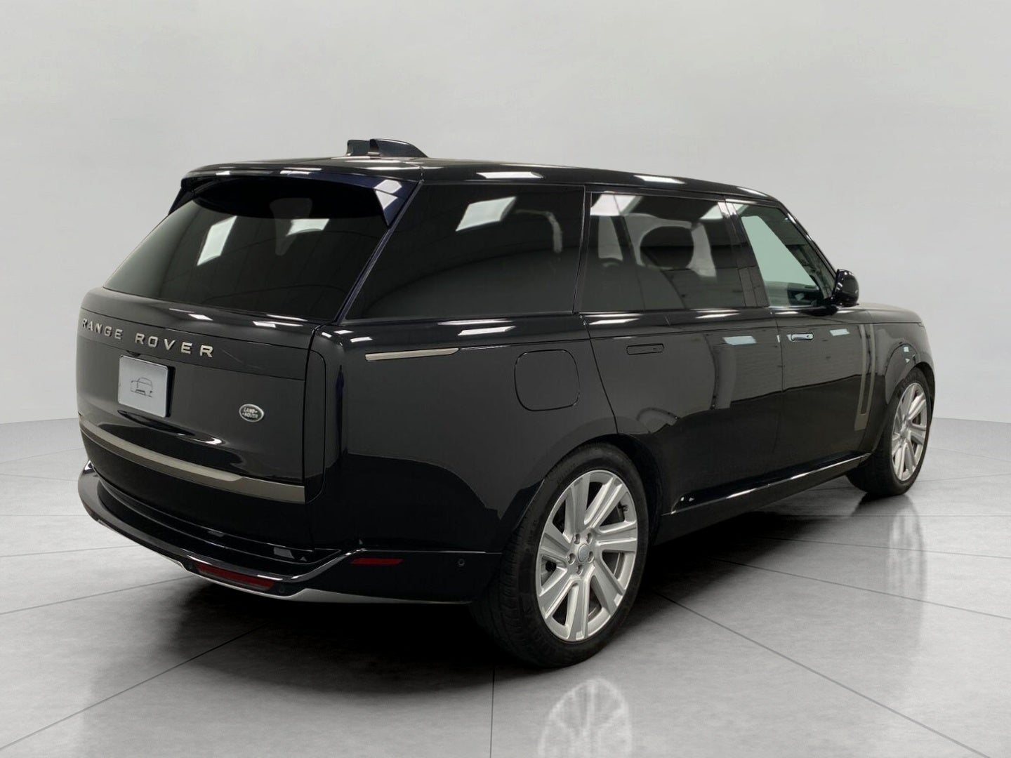 2022 Land Rover Range Rover P400 SE LWB 7 Seat