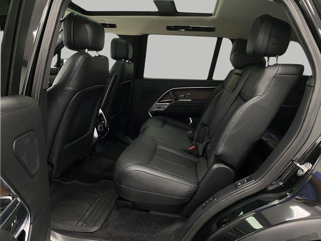 2022 Land Rover Range Rover P400 SE LWB 7 Seat
