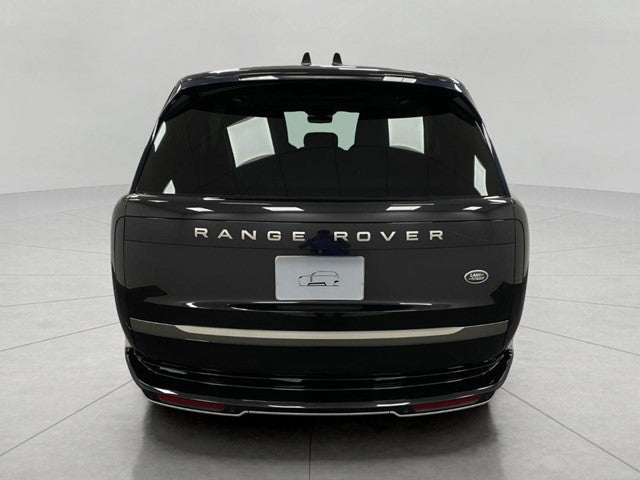 2022 Land Rover Range Rover P400 SE LWB 7 Seat