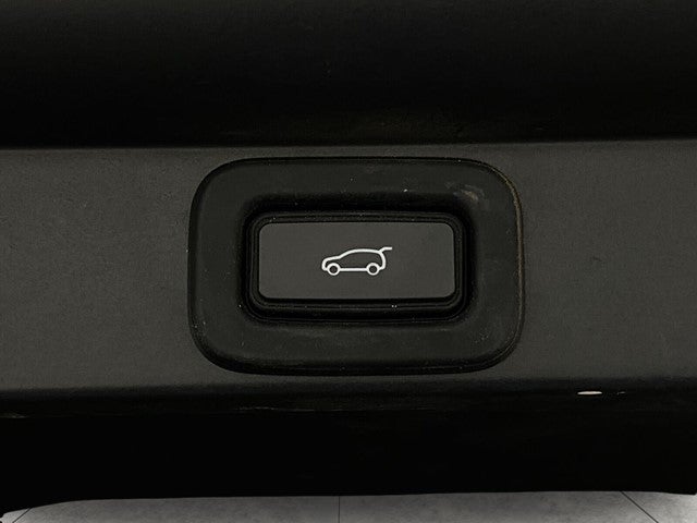 2022 Land Rover Range Rover P400 SE LWB 7 Seat