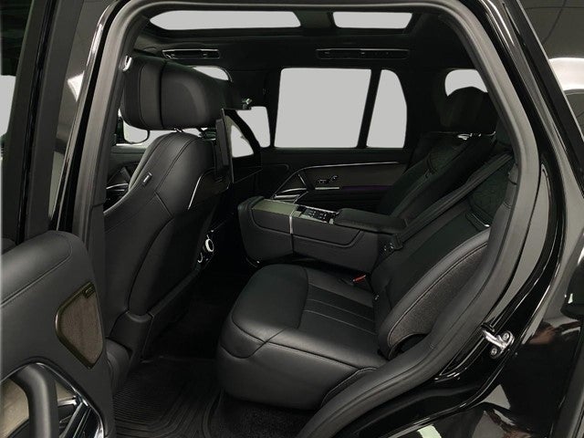 2024 Land Rover Range Rover P615 SV SWB
