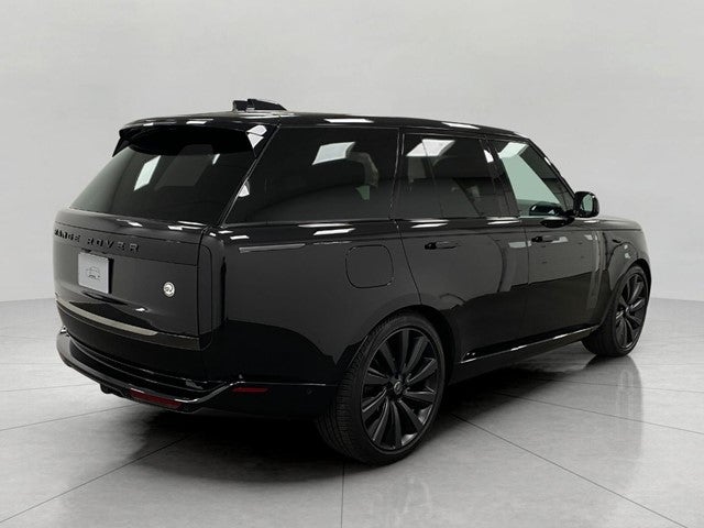 2024 Land Rover Range Rover P615 SV SWB