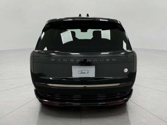 2024 Land Rover Range Rover P615 SV SWB
