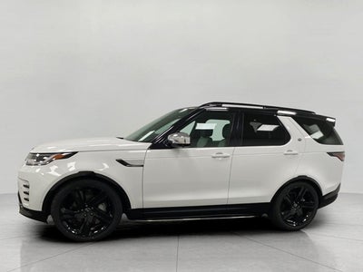 2024 Land Rover Discovery P300 Dynamic SE