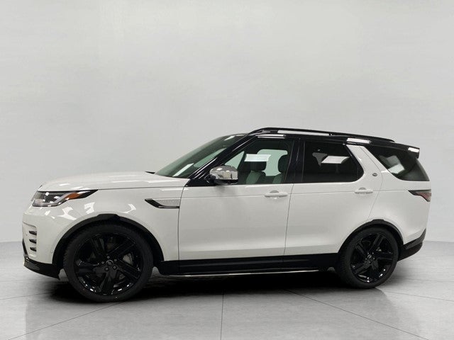 2024 Land Rover Discovery P300 Dynamic SE