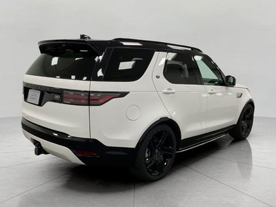 2024 Land Rover Discovery P300 Dynamic SE