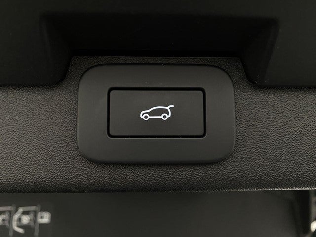 2024 Land Rover Discovery P300 Dynamic SE
