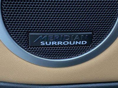2025 Land Rover Discovery P360 Metropolitan Edition