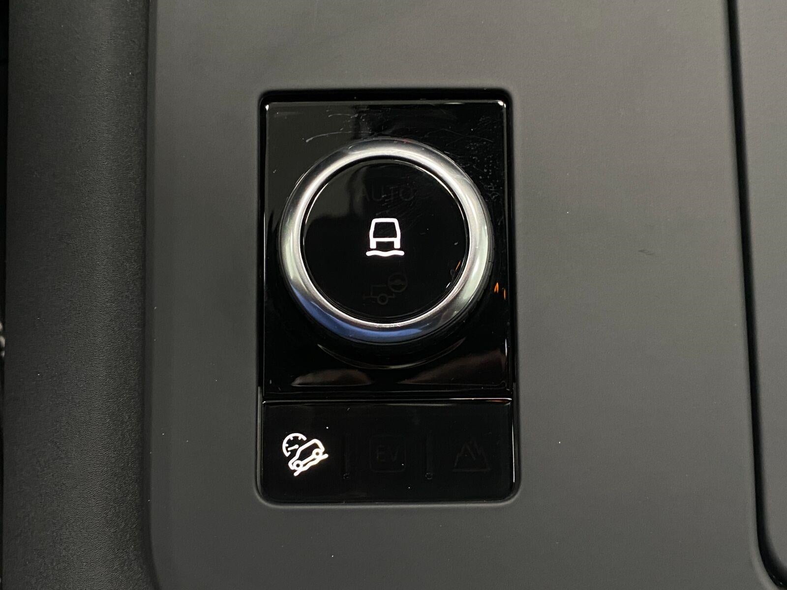 2026 Land Rover Discovery Tempest Edition AWD