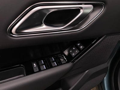 2026 Land Rover Range Rover Velar P400 Autobiography