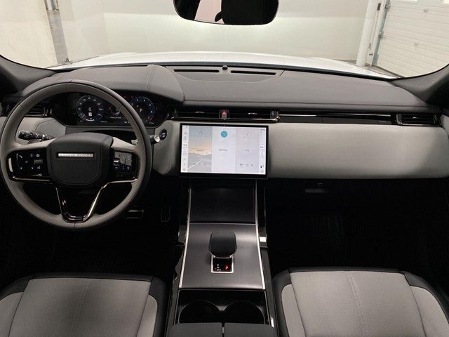 2026 Land Rover Range Rover Velar P250 Dynamic SE