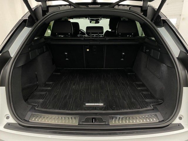 2026 Land Rover Range Rover Velar P250 Dynamic SE