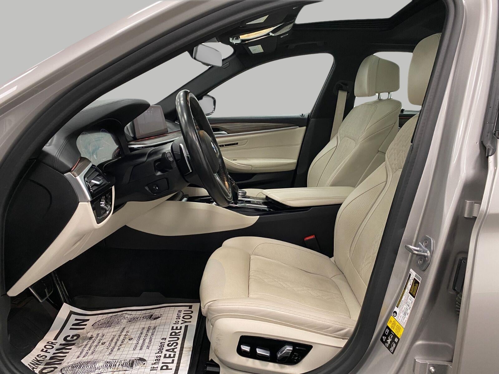 2019 BMW 5 Series M550i xDrive Sedan