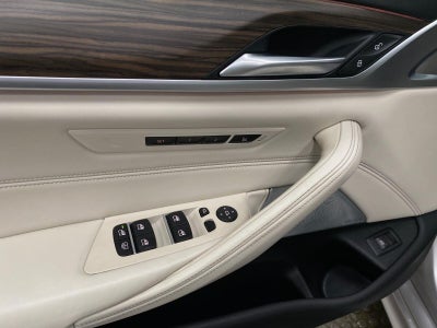 2019 BMW 5 Series M550i xDrive Sedan