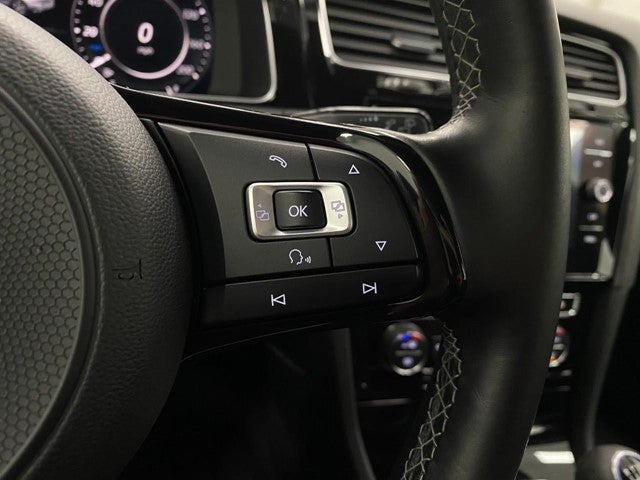 2018 Volkswagen Golf R 2.0T Manual w/DCC/Nav