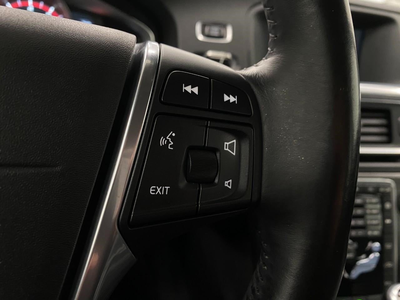 2016 Volvo S60 4dr Sdn T5 Drive-E Premier FWD