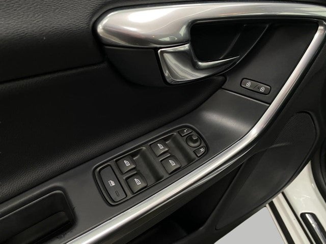 2016 Volvo S60 4dr Sdn T5 Drive-E Premier FWD