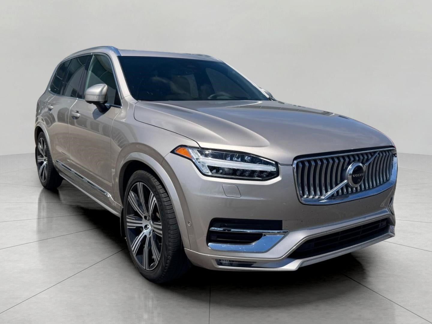 2023 Volvo XC90 B6 Ultimate 7-Seater 4WD's photo