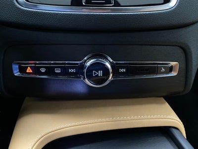 2023 Volvo XC90 B6 AWD Ultimate 7P