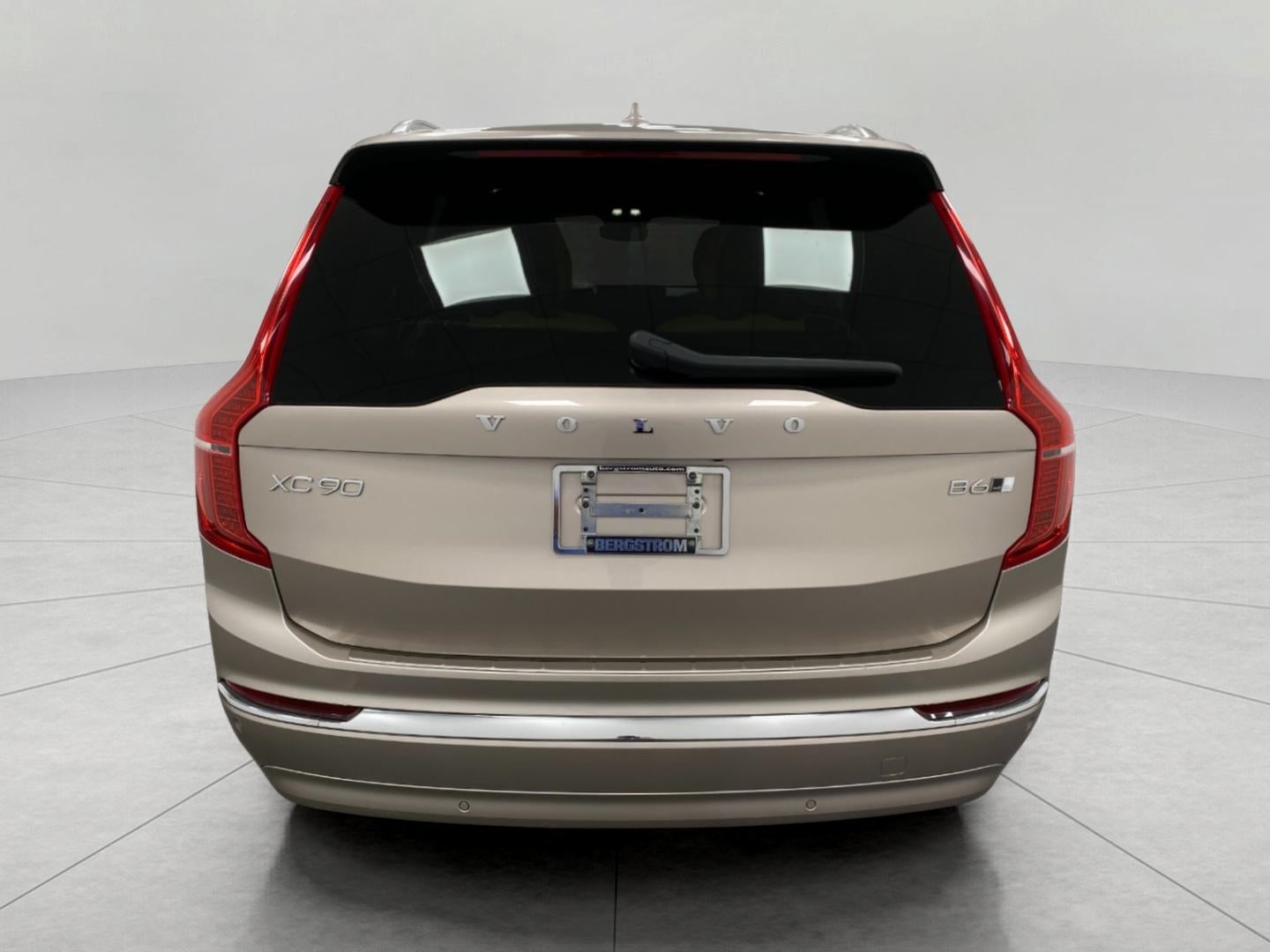 2023 Volvo XC90 B6 AWD Ultimate 7P
