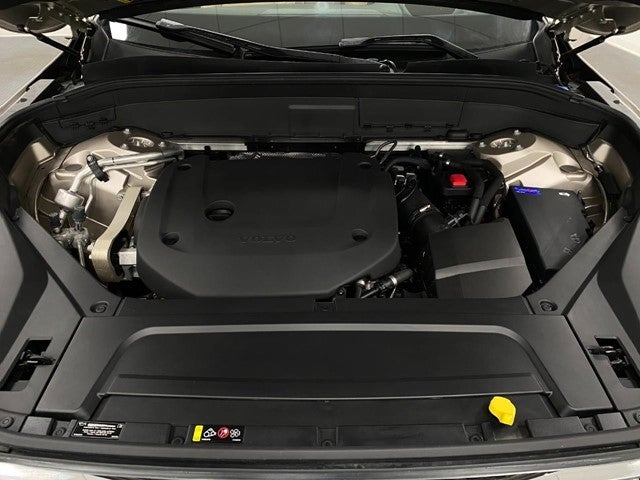 2023 Volvo XC90 B6 AWD Ultimate 7P