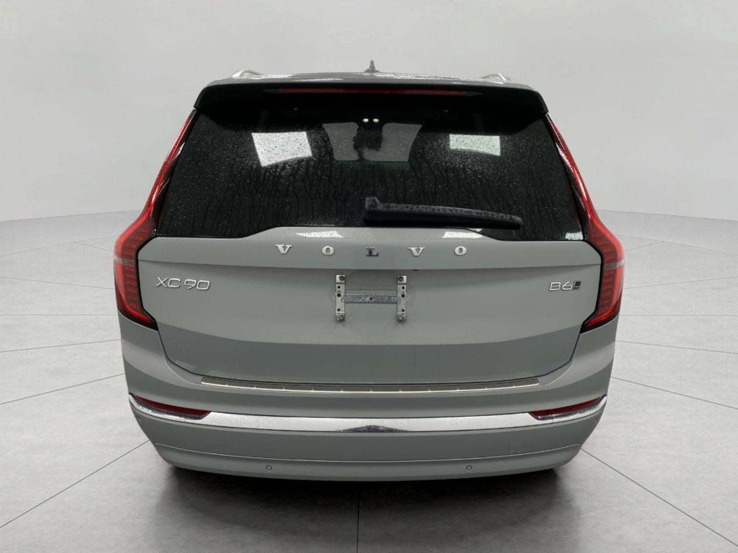 2026 Volvo XC90 B6 AWD Plus 7-Seater