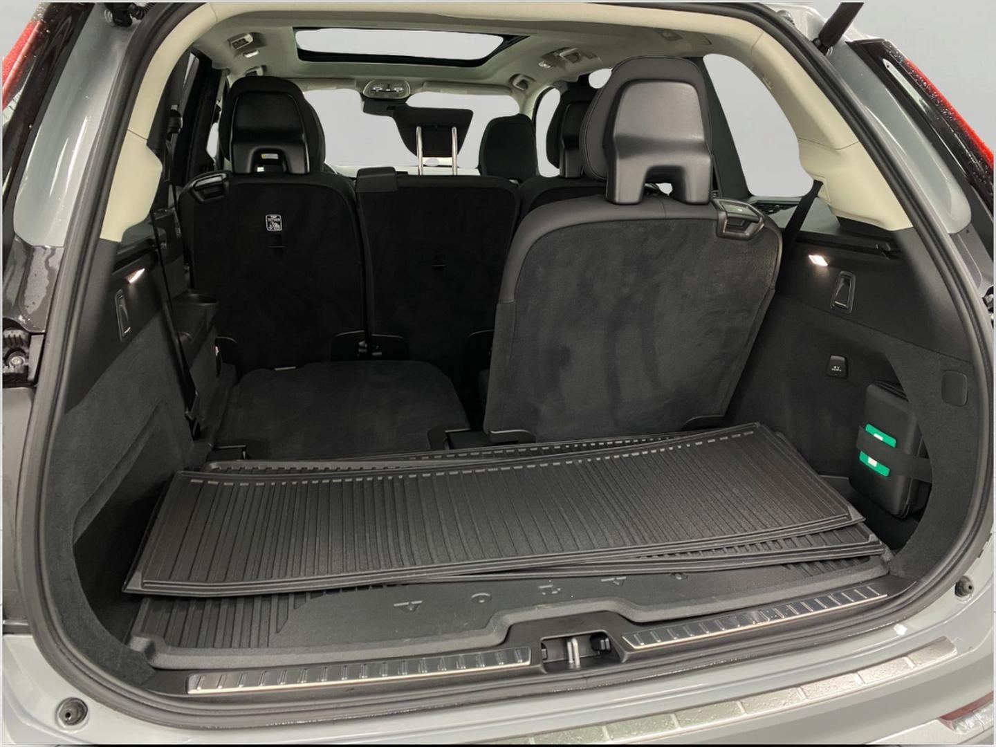 2026 Volvo XC90 B6 AWD Plus 7-Seater