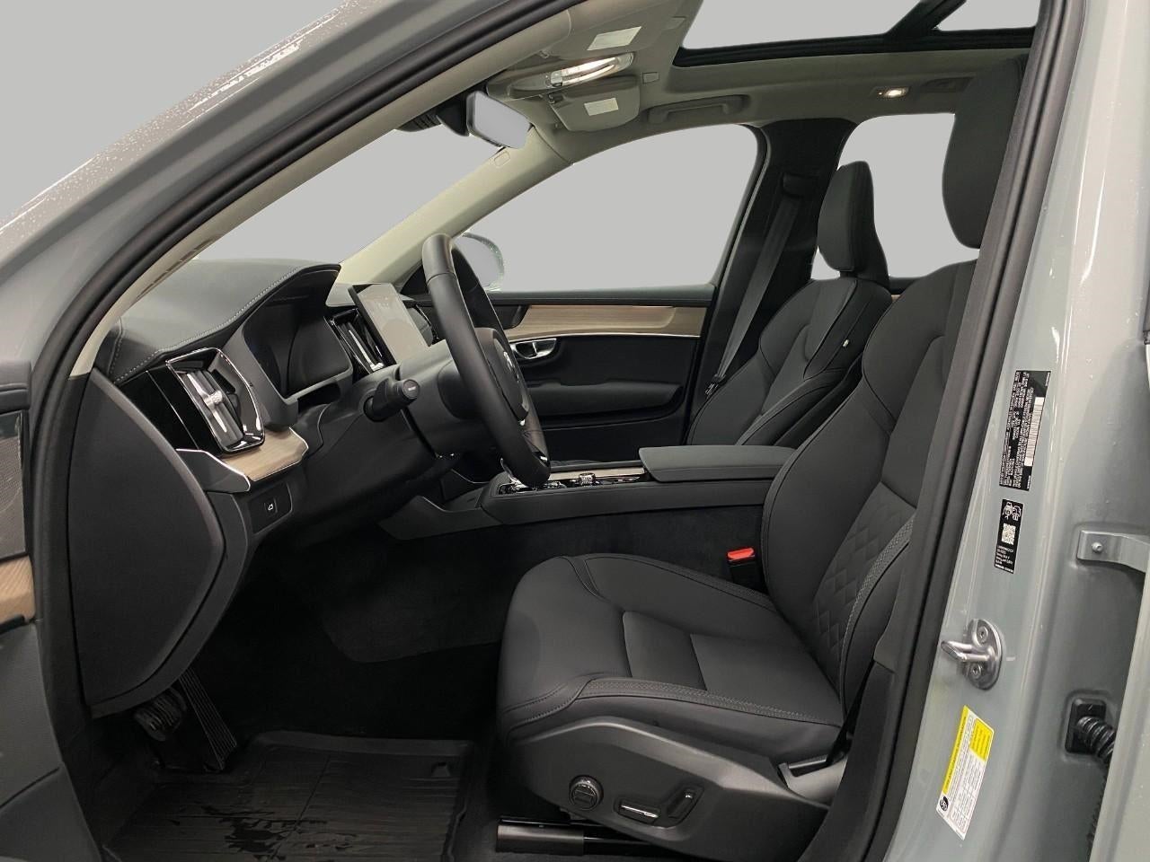 2026 Volvo XC90 Plus - Photo 69