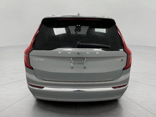 2026 Volvo XC90 B6 AWD Plus 7-Seater