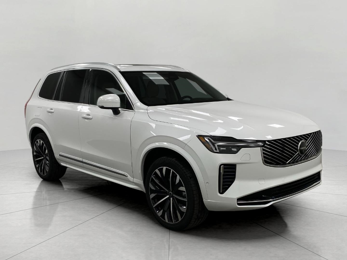 2026 Volvo XC90 B6 AWD Ultra 7-Seater