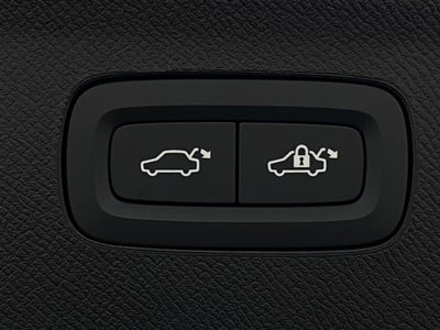 2026 Volvo XC90 B6 AWD Ultra 7-Seater