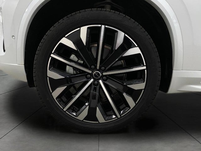 2026 Volvo XC90 B6 AWD Ultra 7-Seater