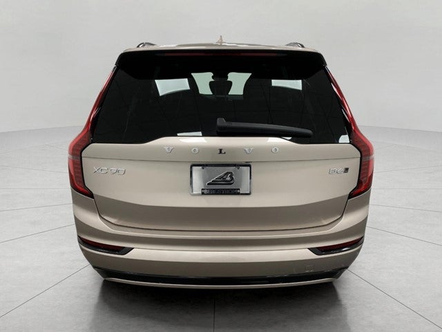 2026 Volvo XC90 B6 AWD Ultra Dark Theme 7-Seater