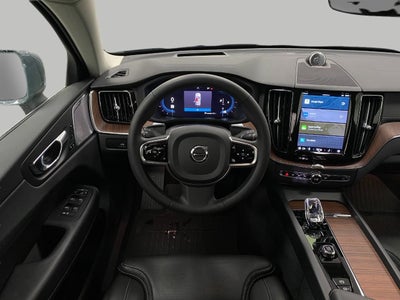 2023 Volvo XC60 B6 AWD Ultimate Bright Theme