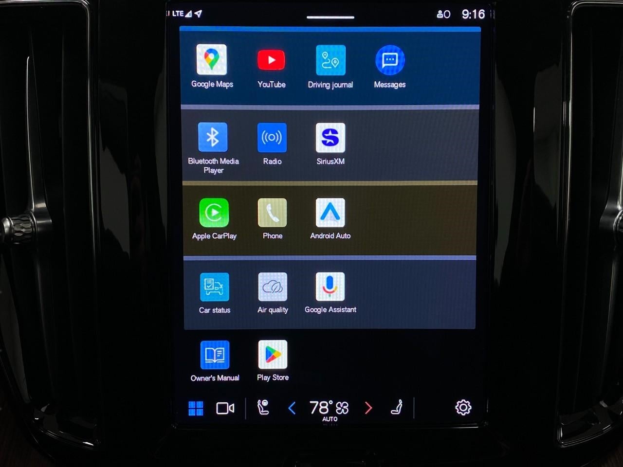 2023 Volvo XC60 B6 AWD Ultimate Bright Theme