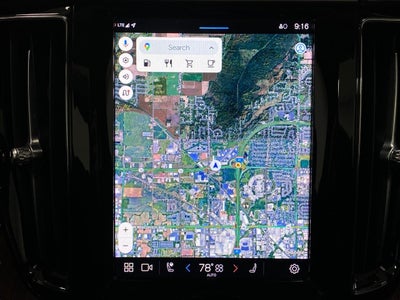 2023 Volvo XC60 B6 AWD Ultimate Bright Theme