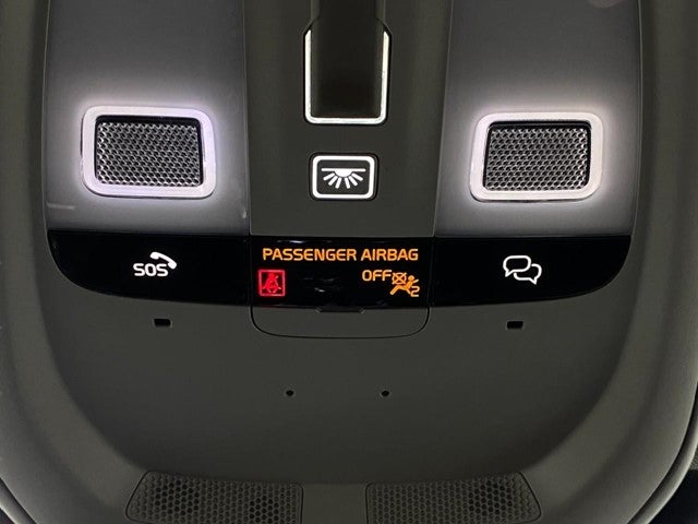 2023 Volvo XC60 B6 AWD Ultimate Bright Theme