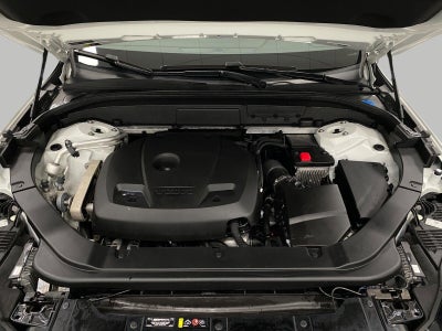 2020 Volvo XC60 T5 AWD Momentum