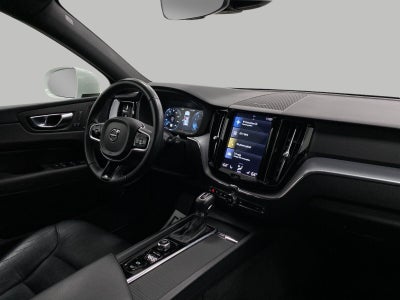 2020 Volvo XC60 T5 AWD Momentum