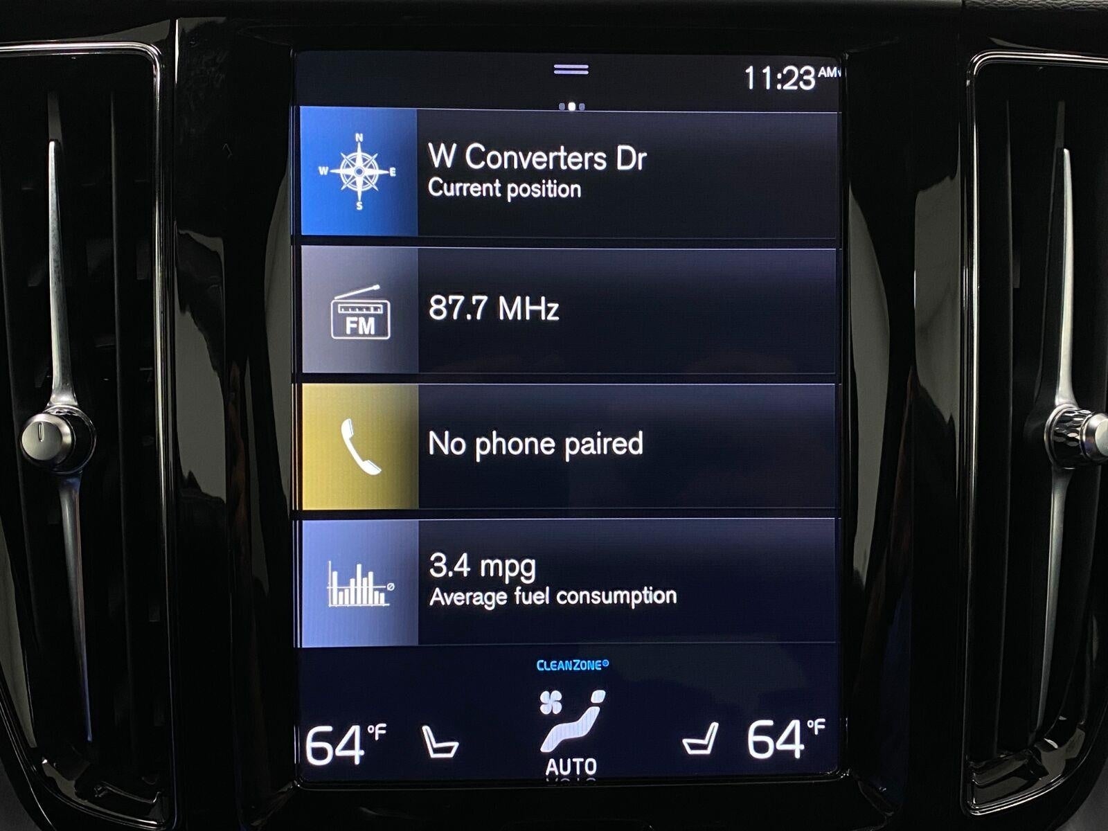 2020 Volvo XC60 T5 AWD Momentum