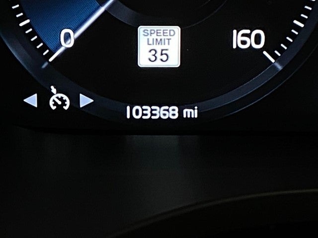 2020 Volvo XC60 T5 AWD Momentum