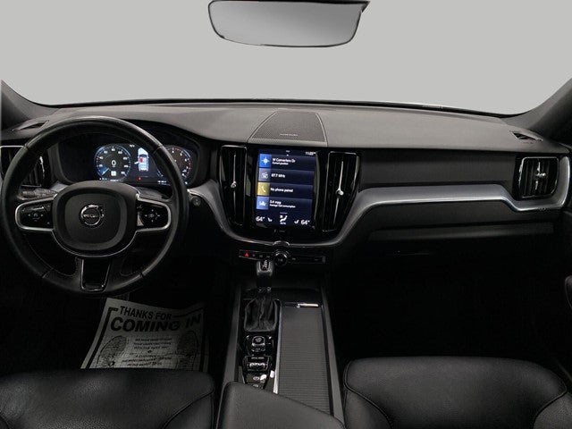 2020 Volvo XC60 T5 AWD Momentum