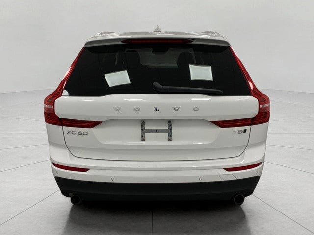 2020 Volvo XC60 T5 AWD Momentum