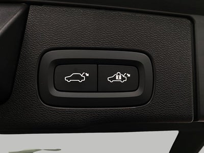 2020 Volvo XC60 T5 AWD Momentum