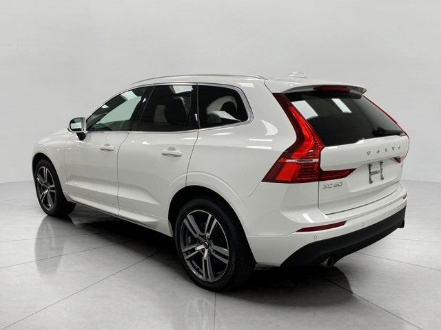 2020 Volvo XC60 T5 AWD Momentum