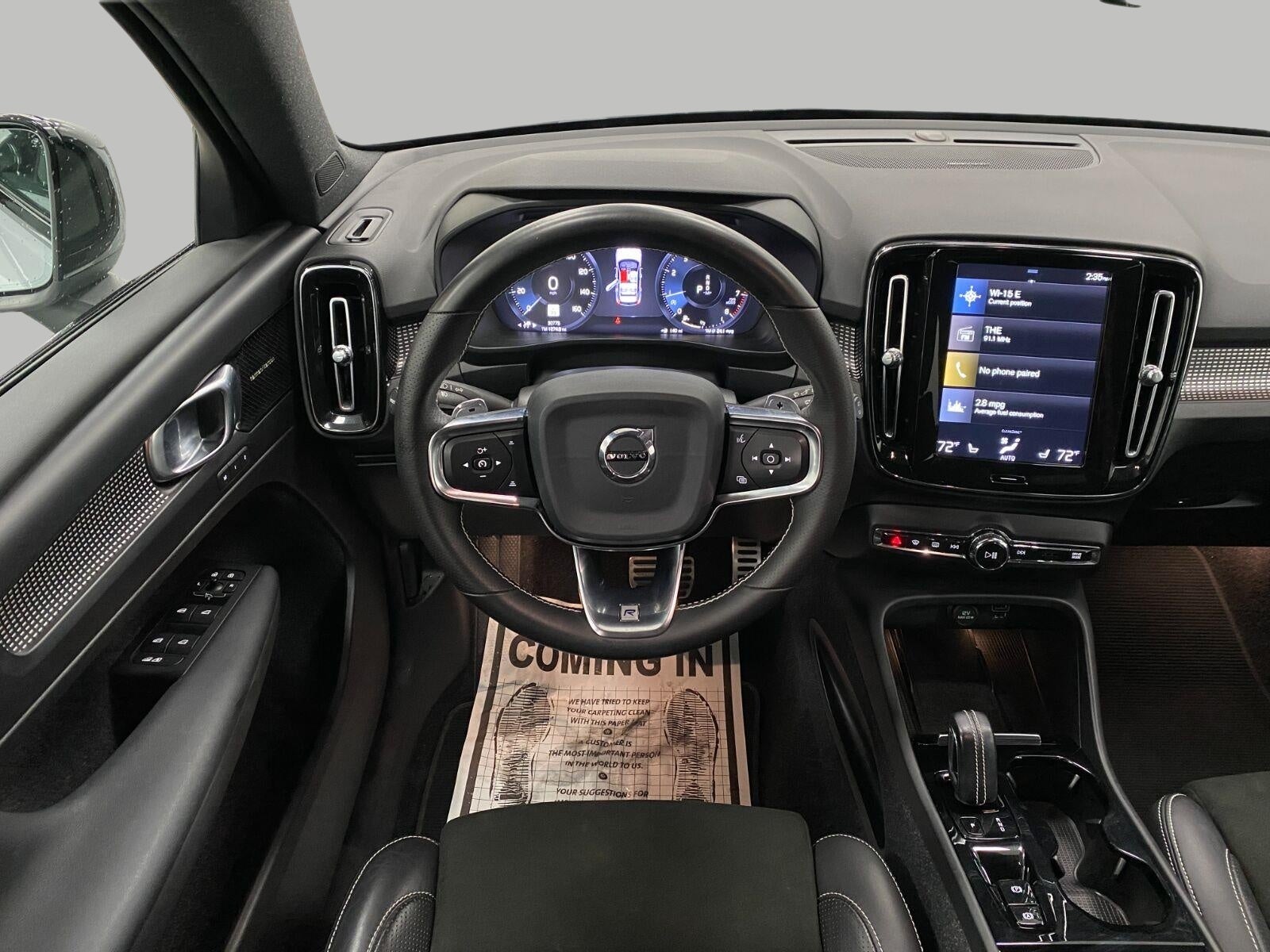 2020 Volvo XC40 T5 AWD R-Design