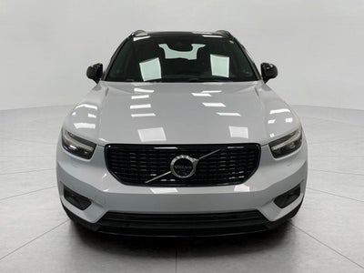 2020 Volvo XC40 T5 AWD R-Design