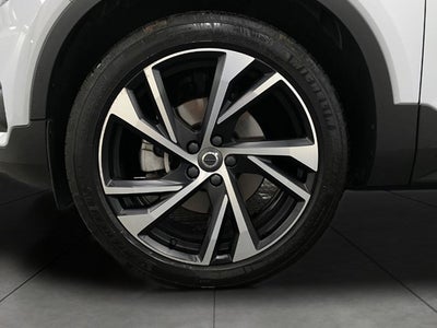 2020 Volvo XC40 T5 AWD R-Design