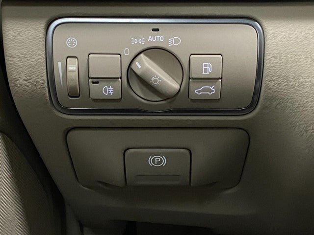 2015 Volvo XC60 SPORT UTILITY